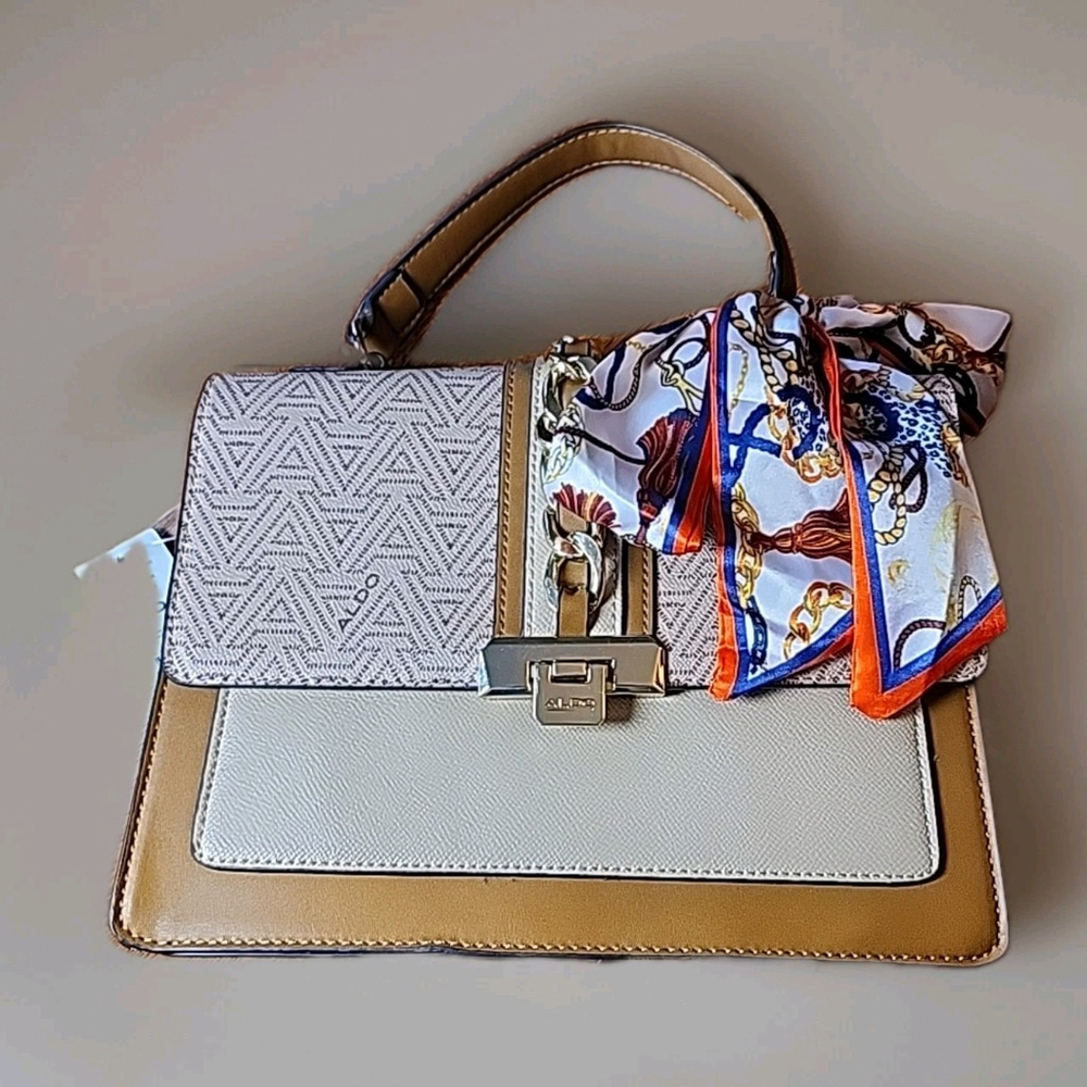 Aldo Women's Purse Brown Polyurethan Shoulder Bag Adjustable Strap Gold Accents